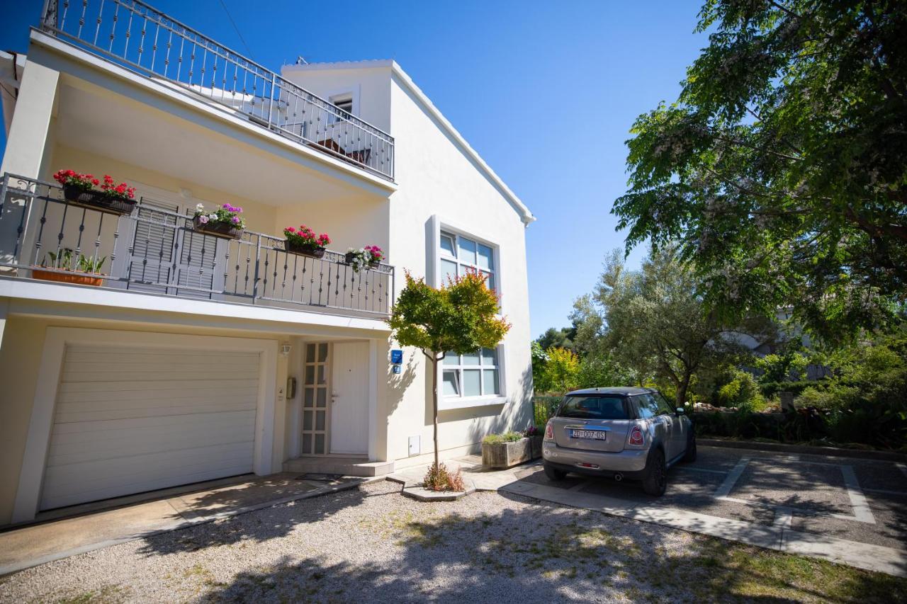 Girica Apartments Zadar Ngoại thất bức ảnh