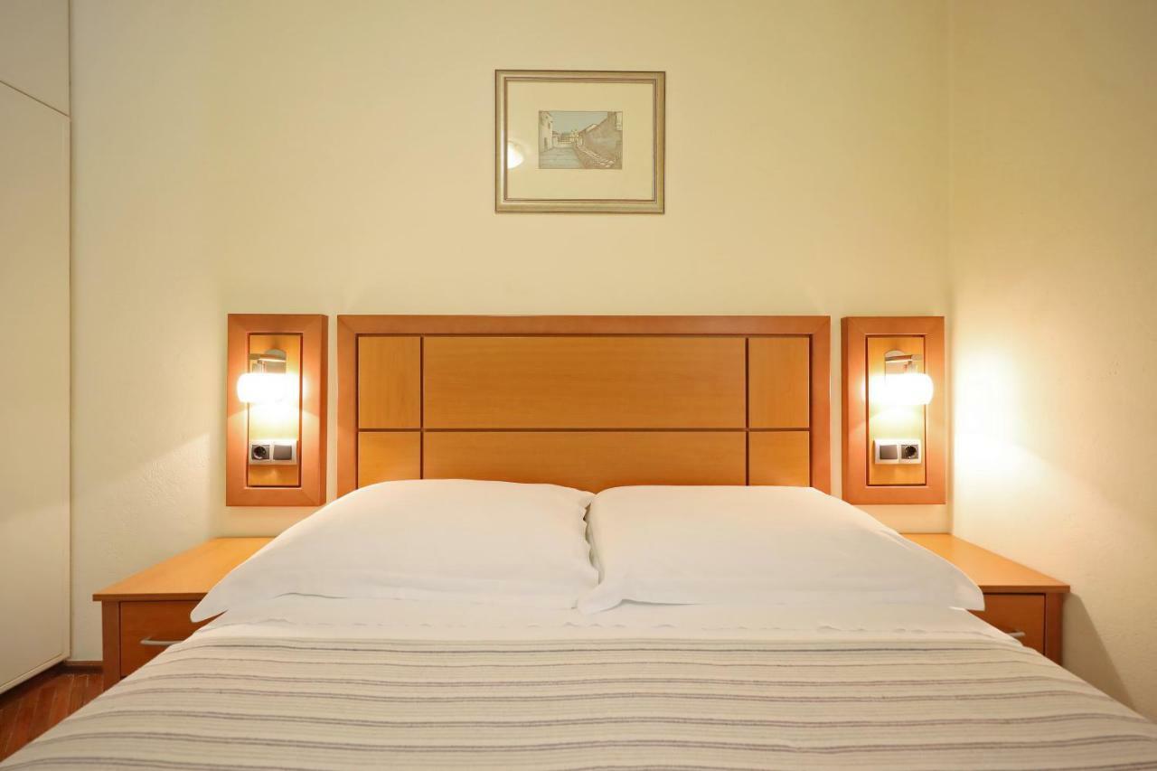 Girica Apartments Zadar Ngoại thất bức ảnh